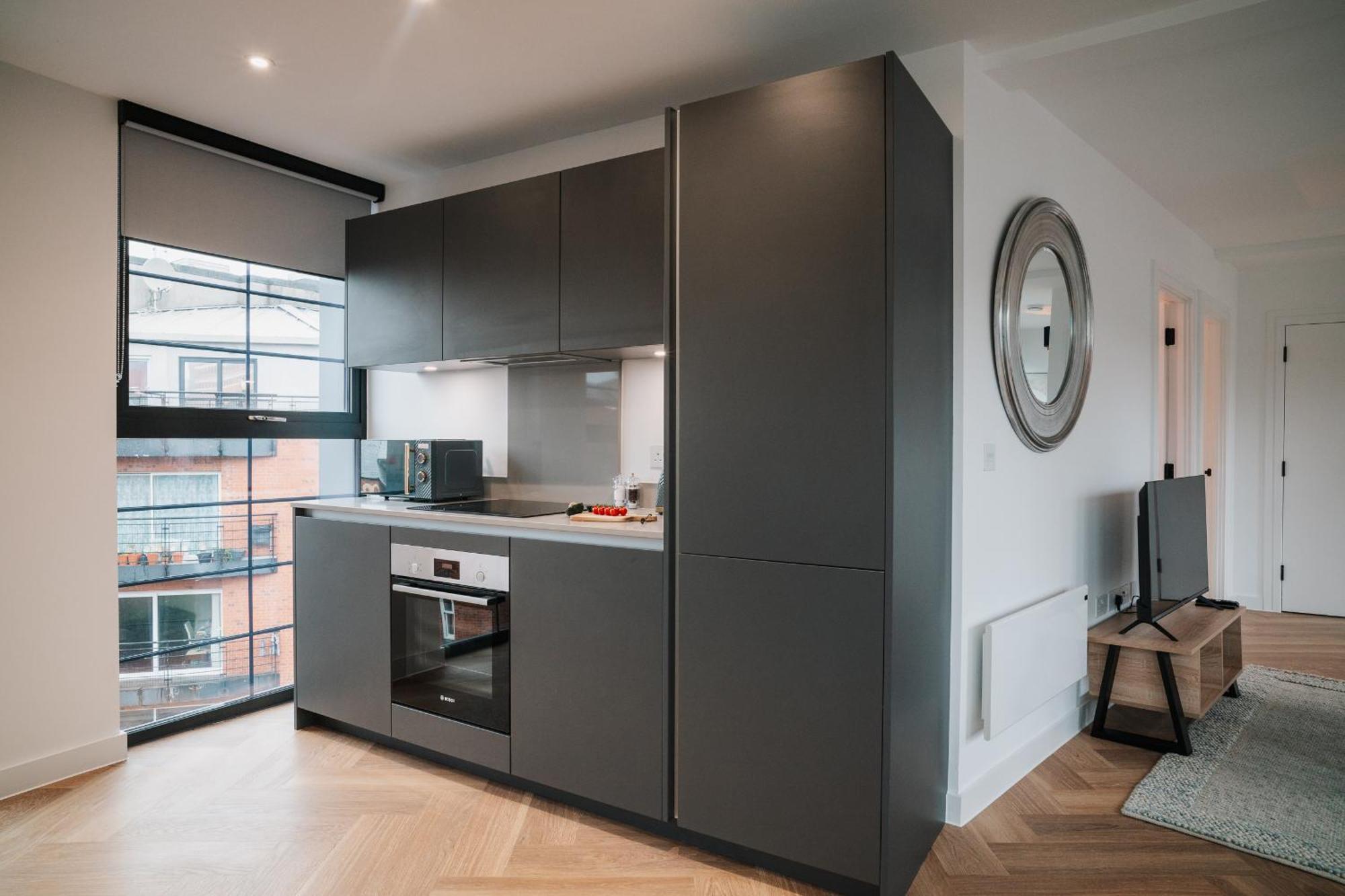 Luxury City & Canal View Stylish Pad, Family, Contractors, Fast Wifi Birmingham Exteriér fotografie