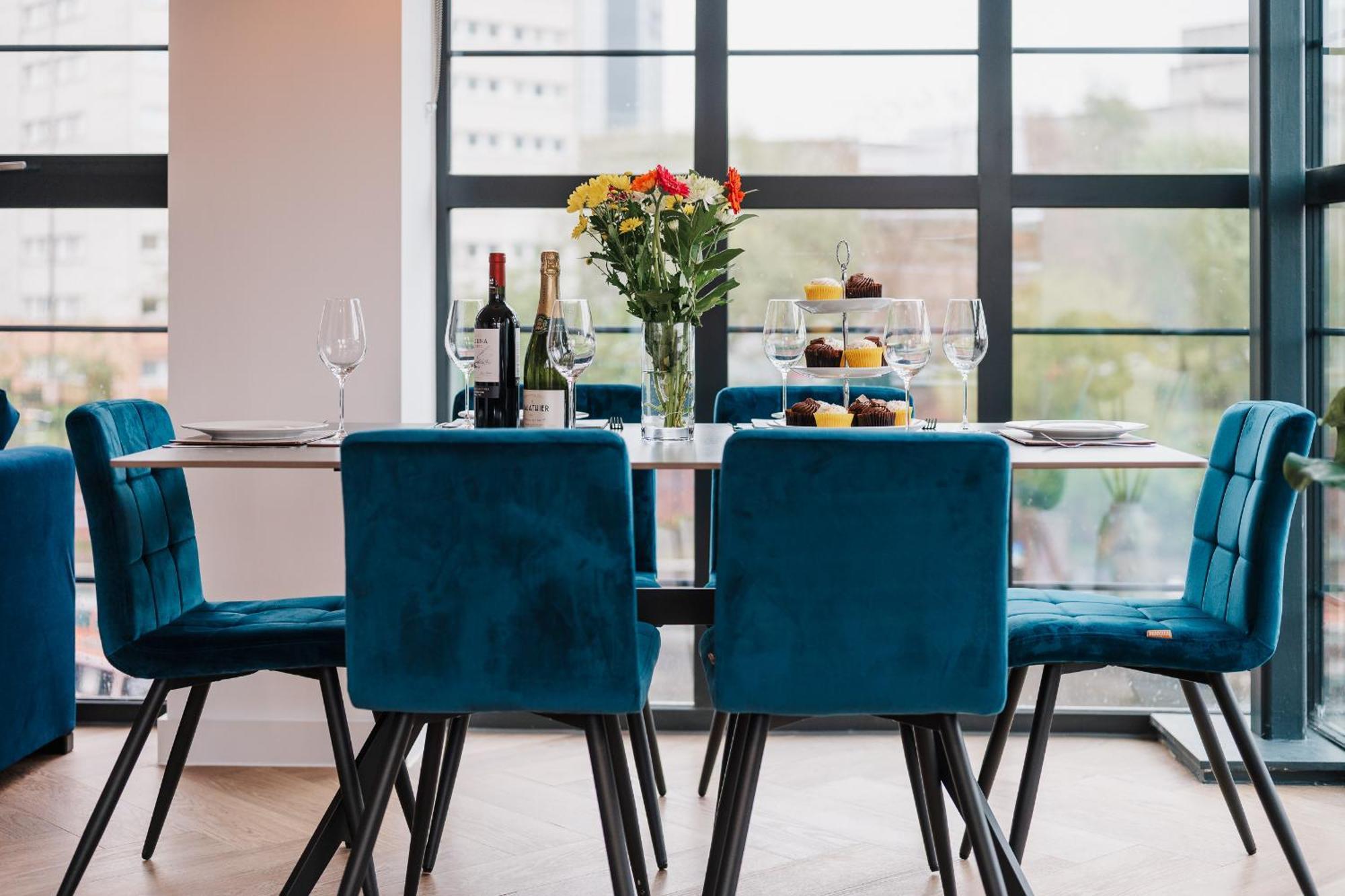 Luxury City & Canal View Stylish Pad, Family, Contractors, Fast Wifi Birmingham Exteriér fotografie
